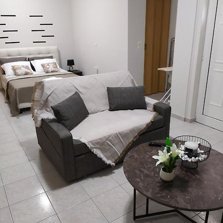 Apartamento Seaview Chalkis Karababás Exterior foto